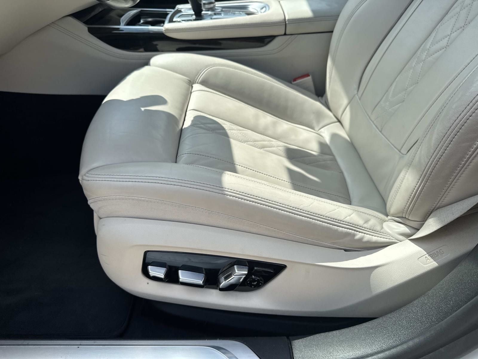 2020 BMW 7 Series 740i