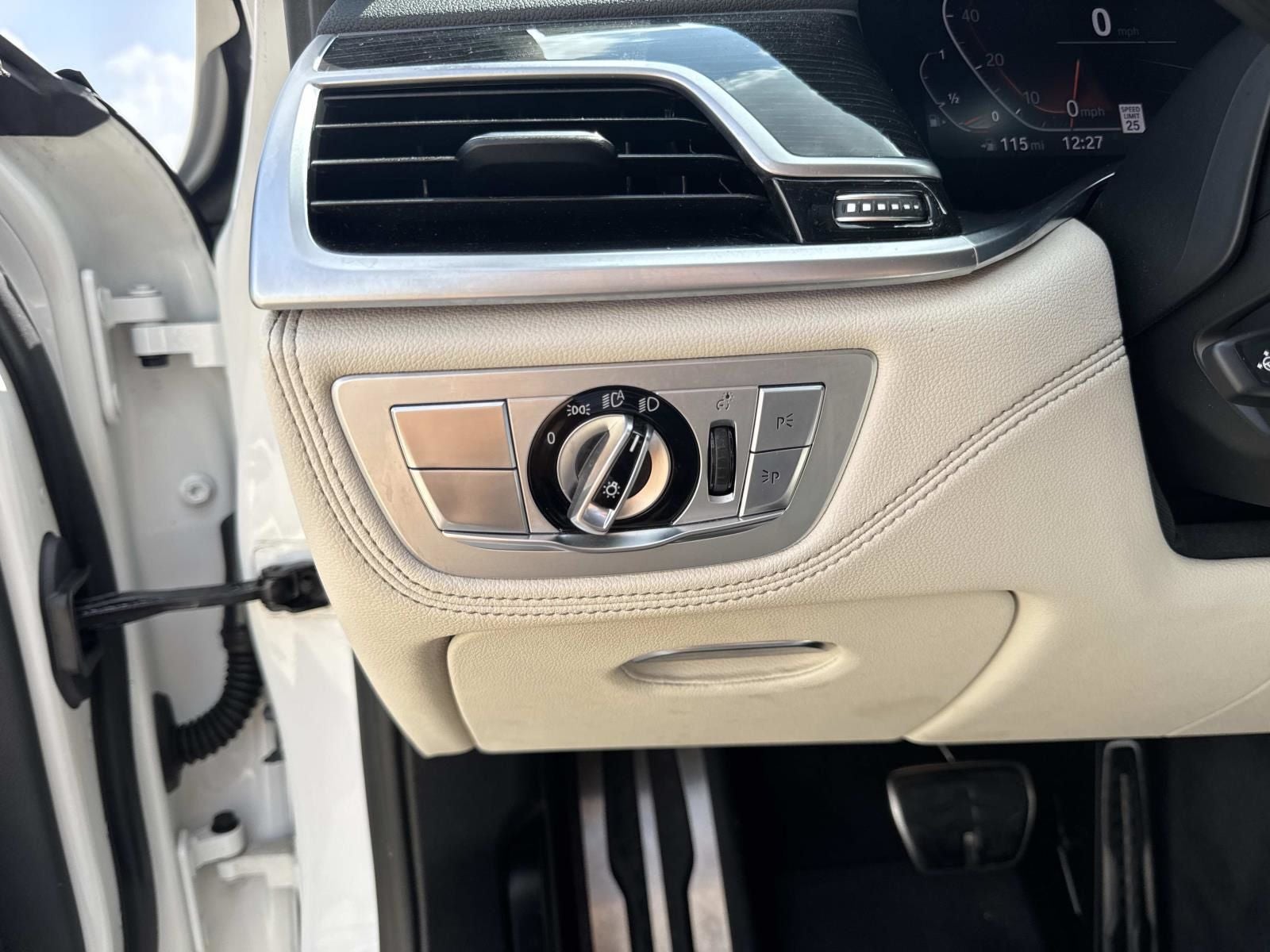 2020 BMW 7 Series 740i